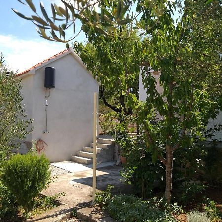 Holiday Home J-Adria Jadrija Bagian luar foto